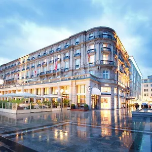 https://dom.topcolognehotels.com